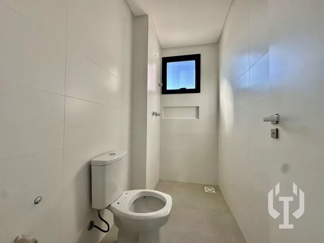 Imagem 7: Apartamento À Venda, no Dom Arthur em Itapema, Canto da Praia, com 3 Quartos, 116M²