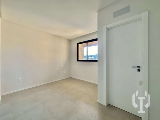 Imagem 8: Apartamento À Venda, no Dom Arthur em Itapema, Canto da Praia, com 3 Quartos, 116M²