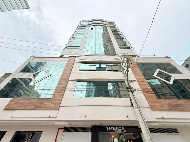 Imagem: O apartamento possui 4 Dormitórios, 4 Suítes, 3