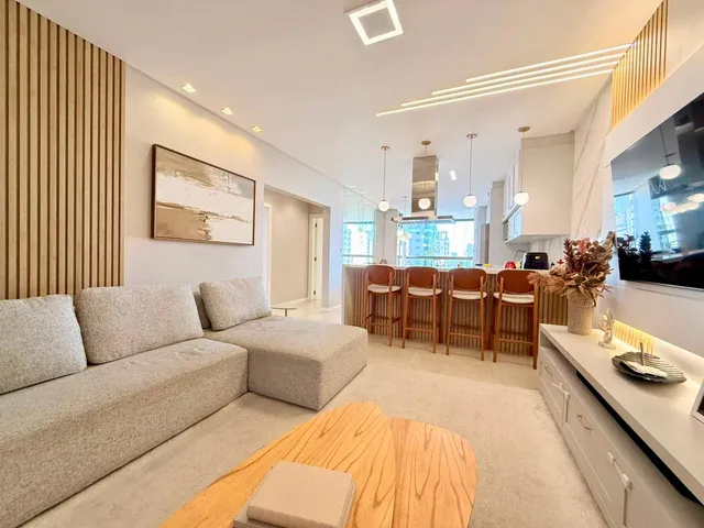 Imagem 2: Apartamento à venda com 106.05m² por R$ 2.400.000,00