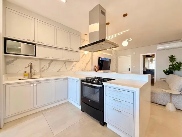 Imagem 11: Apartamento à venda com 106.05m² por R$ 2.400.000,00