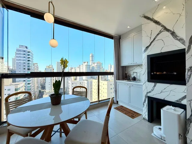Imagem 14: Apartamento à venda com 106.05m² por R$ 2.400.000,00