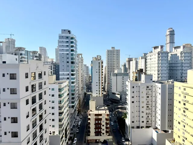 Imagem 12: Apartamento à venda com 106.05m² por R$ 2.400.000,00