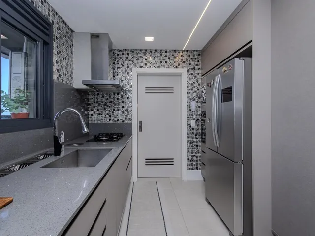 Imagem 5: Apartamento com Vista Mar à Venda com 4 Suítes 176.8m² Privativos Por R$ 8.500.000,00