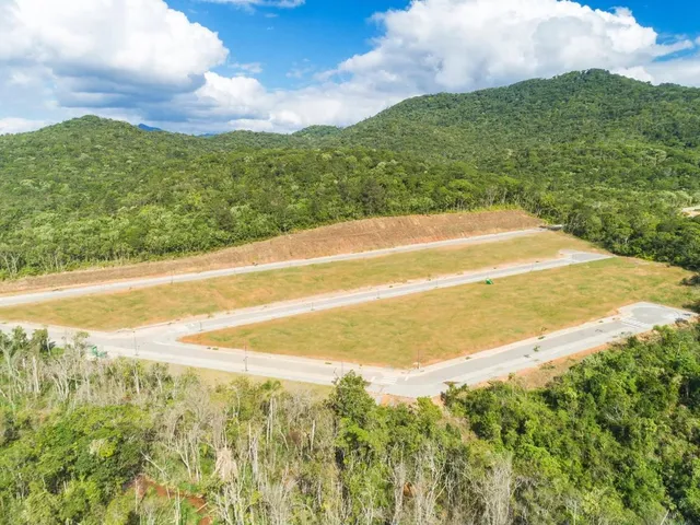 Imagem 12: Loteamento À Venda com 300M² por R$ 750.000,00