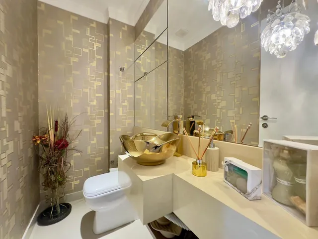 Imagem 7: Apartamento À Venda com 135M² por R$ 2.650.000,00
