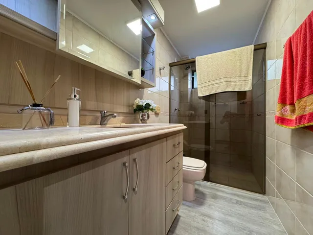 Imagem 10: Apartamento À Venda com 137M² por R$ 1.830.000,00