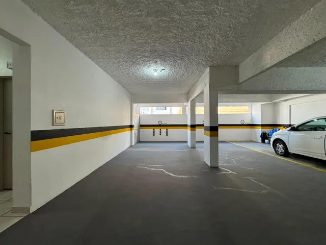 Imagem 16: Apartamento À Venda com 137M² por R$ 1.830.000,00