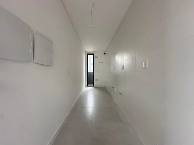 Imagem 8: Apartamento À Venda com 77M² por R$ 899.000,00