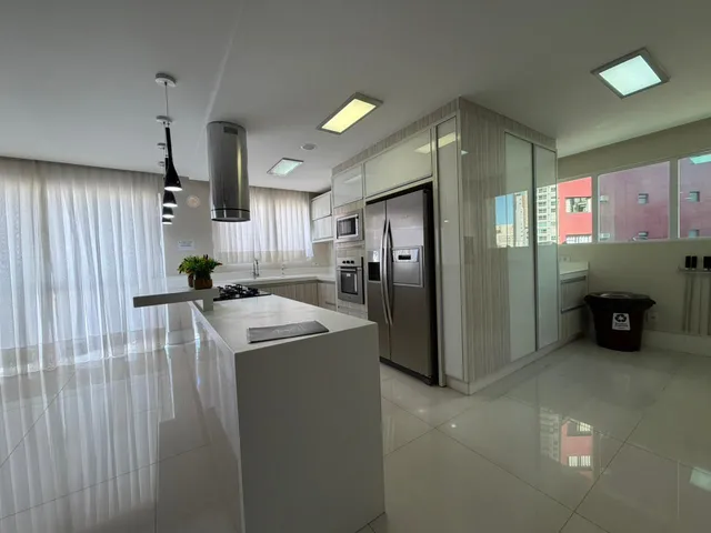 Imagem 16: Apartamento À Venda com 130M² por R$ 2.900.000,00