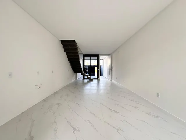Imagem 6: Casa À Venda com 105M² por R$ 1.000.000,00