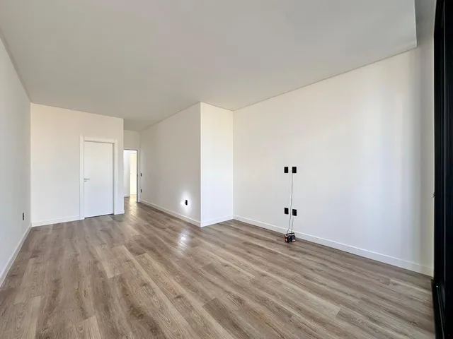 Imagem 13: Casa À Venda com 105M² por R$ 1.000.000,00