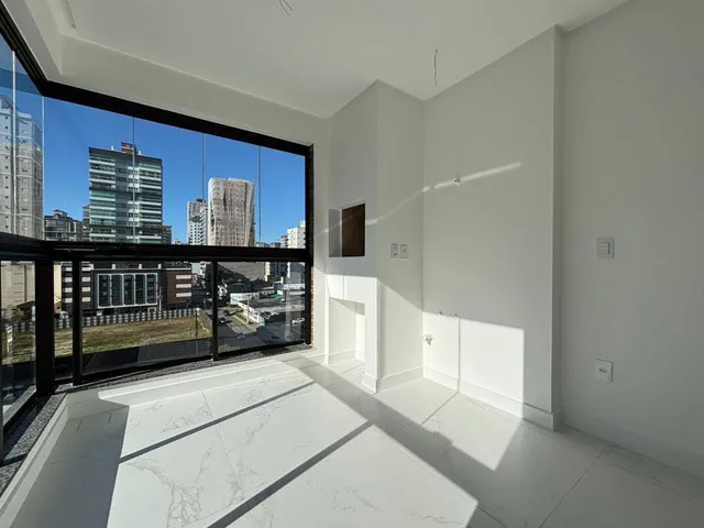 Imagem 5: Apartamento À Venda com 87M² por R$ 1.400.000,00