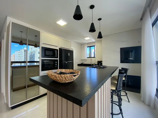Imagem 5: Apartamento à venda com 114m² por R$ 2.100.000,00