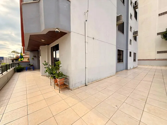 Imagem 9: Apartamento à venda com 106.96m² por R$ 1.400.000,00