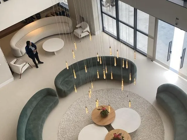 Imagem 10: Apartamento com Vista para o Mar À Venda com 50.8M² por R$ 280.000,00