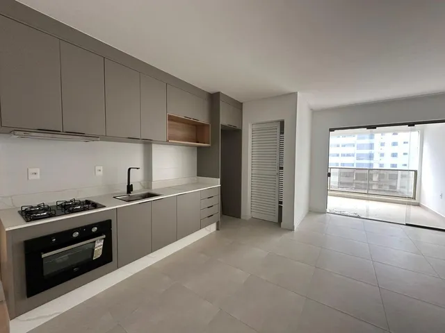 Imagem 3: Apartamento à venda 3 Suítes 119m² Privativos em Meia Praia de Itapema SC
