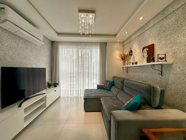 Imagem 2: Apartamento à venda com 3 Suítes 128m² Privativos em Meia Praia de Itapema SC