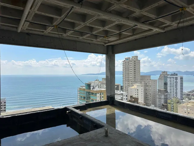 Imagem 9: Flat com Vista para o Mar À Venda com 40.48M² por R$ 1.050.000,00