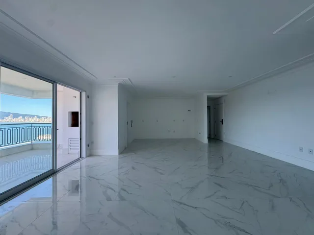 Imagem 5: Apartamento com Vista para o Mar À Venda com 190M² por R$ 3.200.000,00