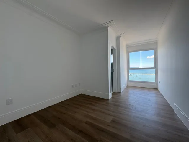 Imagem 11: Apartamento com Vista para o Mar À Venda com 190M² por R$ 3.200.000,00