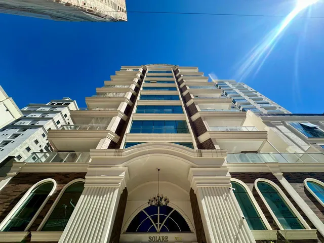 Imagem: Apartamento com vista para o mar à venda