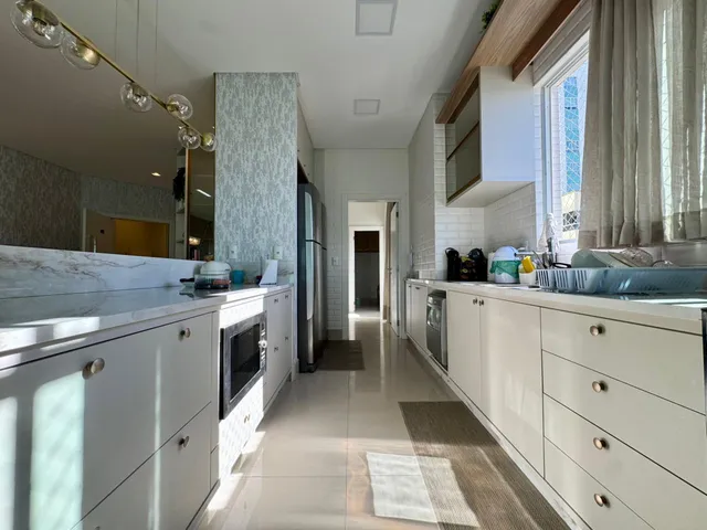 Imagem 4: Apartamento com vista Mar à venda com 4 Suítes 240m² Privativos por R$ 8.000.000,00