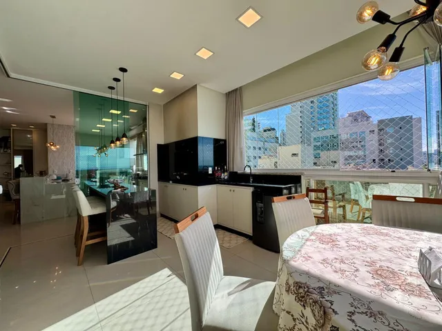Imagem 6: Apartamento com vista Mar à venda com 4 Suítes 240m² Privativos por R$ 8.000.000,00