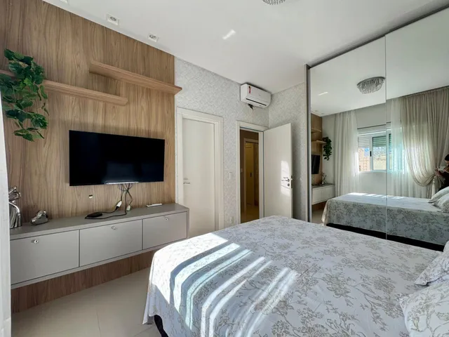 Imagem 8: Apartamento com vista Mar à venda com 4 Suítes 240m² Privativos por R$ 8.000.000,00