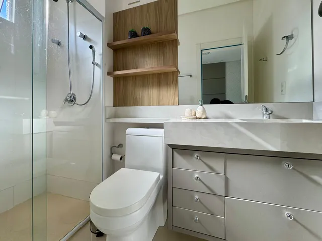 Imagem 9: Apartamento com vista Mar à venda com 4 Suítes 240m² Privativos por R$ 8.000.000,00