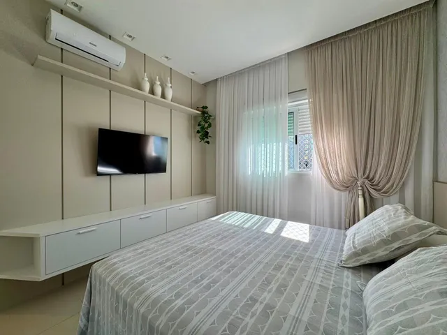 Imagem 10: Apartamento com vista Mar à venda com 4 Suítes 240m² Privativos por R$ 8.000.000,00