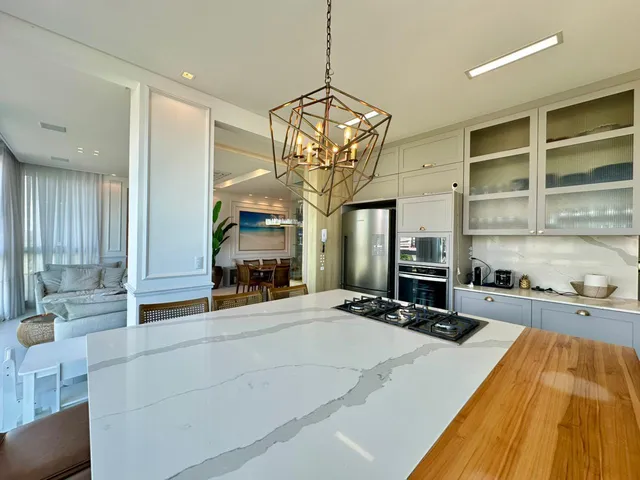 Imagem 10: Apartamento com vista Mar 4 Suítes 190m² Privativos R$ 4.500.000,00 em Meia Praia de