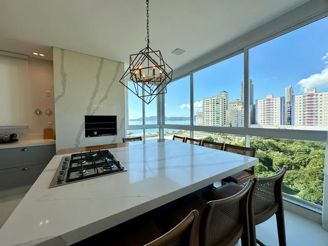 Imagem 7: Apartamento com vista Mar 4 Suítes 190m² Privativos R$ 4.500.000,00 em Meia Praia de