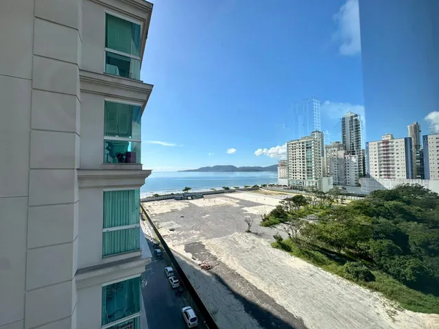 Imagem 8: Apartamento com vista Mar 4 Suítes 190m² Privativos R$ 4.500.000,00 em Meia Praia de