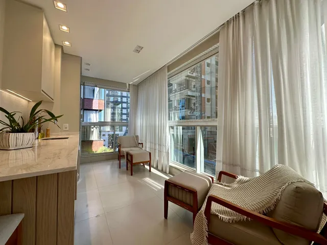 Imagem: Apartamento À Venda com 3 Suítes 130M²