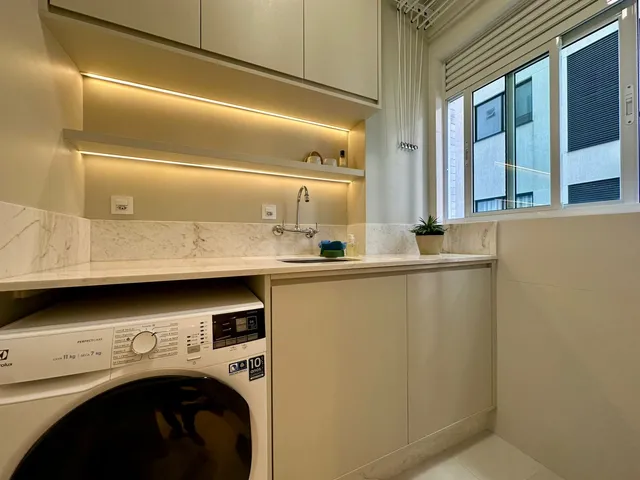 Imagem 8: Apartamento À Venda com 3 Suítes 130M² Privativas em Meia Praia de Itapema Sc