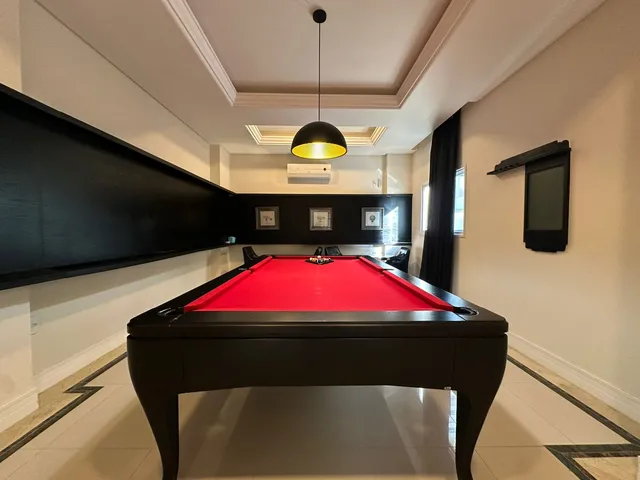 Imagem 15: Apartamento à venda com 3 Suítes 134m² Privativas 4 Vagas de Garagem em Meia Praia de