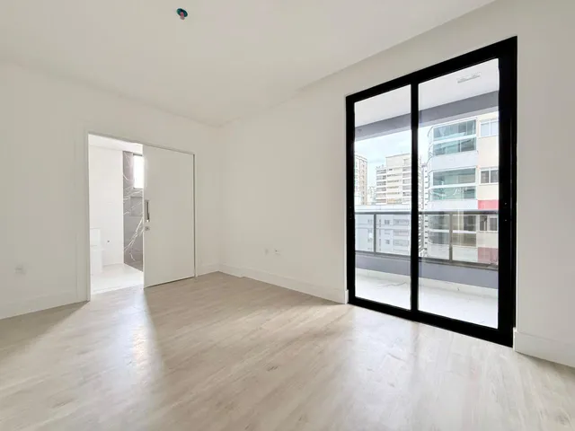 Imagem 13: Apartamento À Venda com 4 Suítes 206M² Privativos em Eia Praia de Itapema Sc