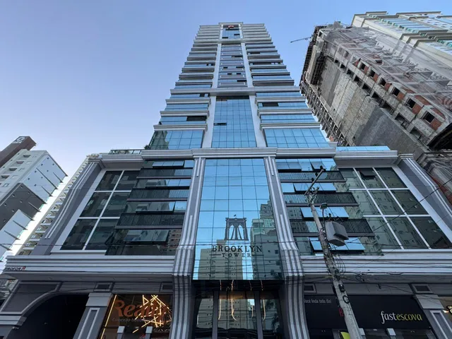 Imagem 1: Apartamento à venda com 162m² por R$ 3.490.000,00