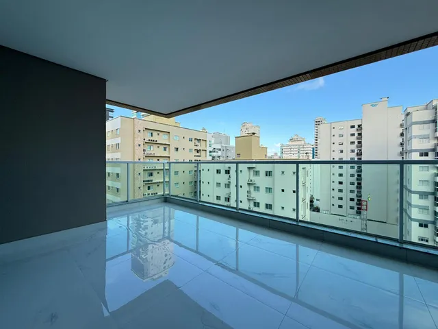 Imagem: Apartamento à venda com 3 Suítes 159m²