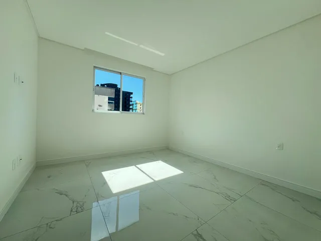 Imagem 11: Apartamento à venda com 3 Suítes 159m² Privativos por R$ 1.540.000,00 em Meia Praia