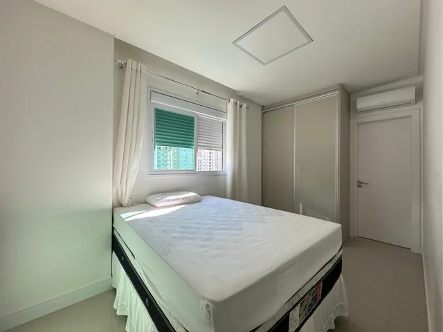Imagem 7: Apartamento à venda com 3 Suítes 163m² Privativos por R$ 2.500.000,00 em Meia Praia de
