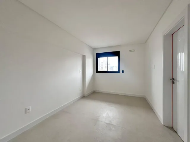 Imagem 4: Apartamento à venda com 3 Suítes 134m² Privativos em Meia Praia de Itapema SC