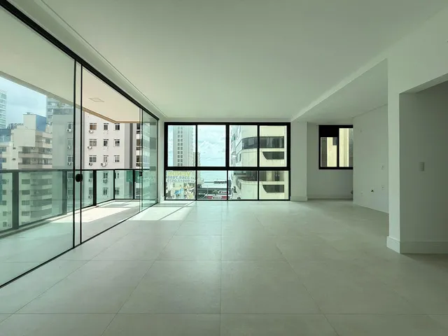 Imagem 4: Apartamento à venda com 143.8m² por R$ 1.800.000,00