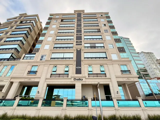 Imagem: Apartamento com vista para o mar à venda
