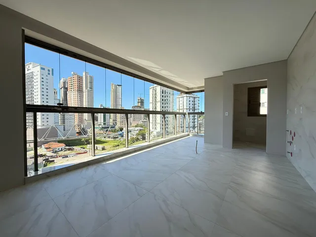 Imagem: Apartamento com vista Mar à venda com 3
