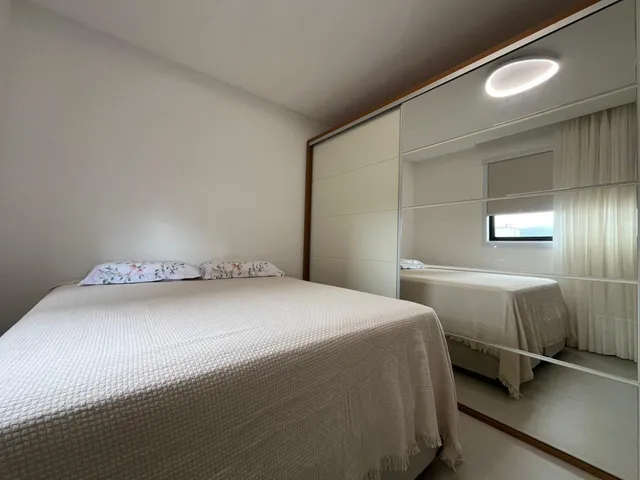 Imagem 10: Apartamento à Venda com 3 Suítes 119.00m² Privativos por R$ 1.850.000,00 em Meia Praia