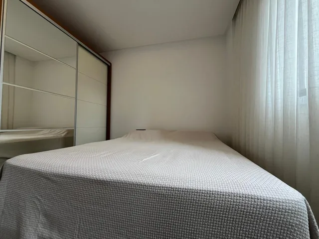 Imagem 12: Apartamento à Venda com 3 Suítes 119.00m² Privativos por R$ 1.850.000,00 em Meia Praia