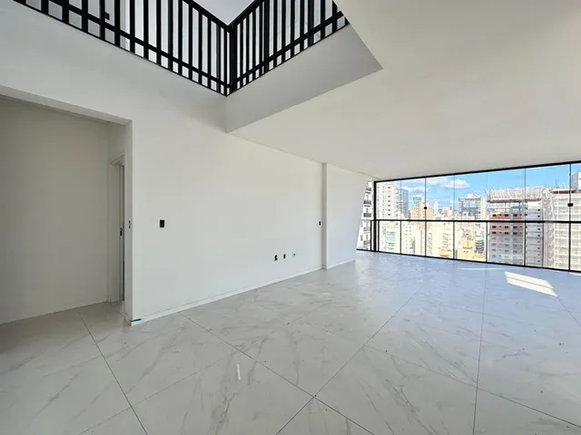 Imagem 2: Apartamento Vista Mar à venda com 5 Suítes 276m² Privativos por R$ 3.950.000,00 em