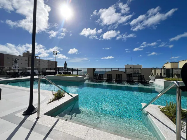 Imagem 16: Apartamento Vista Mar à Venda com 4 Suítes Sendo 1 Máster 208m² por R$ 5.700.000,00